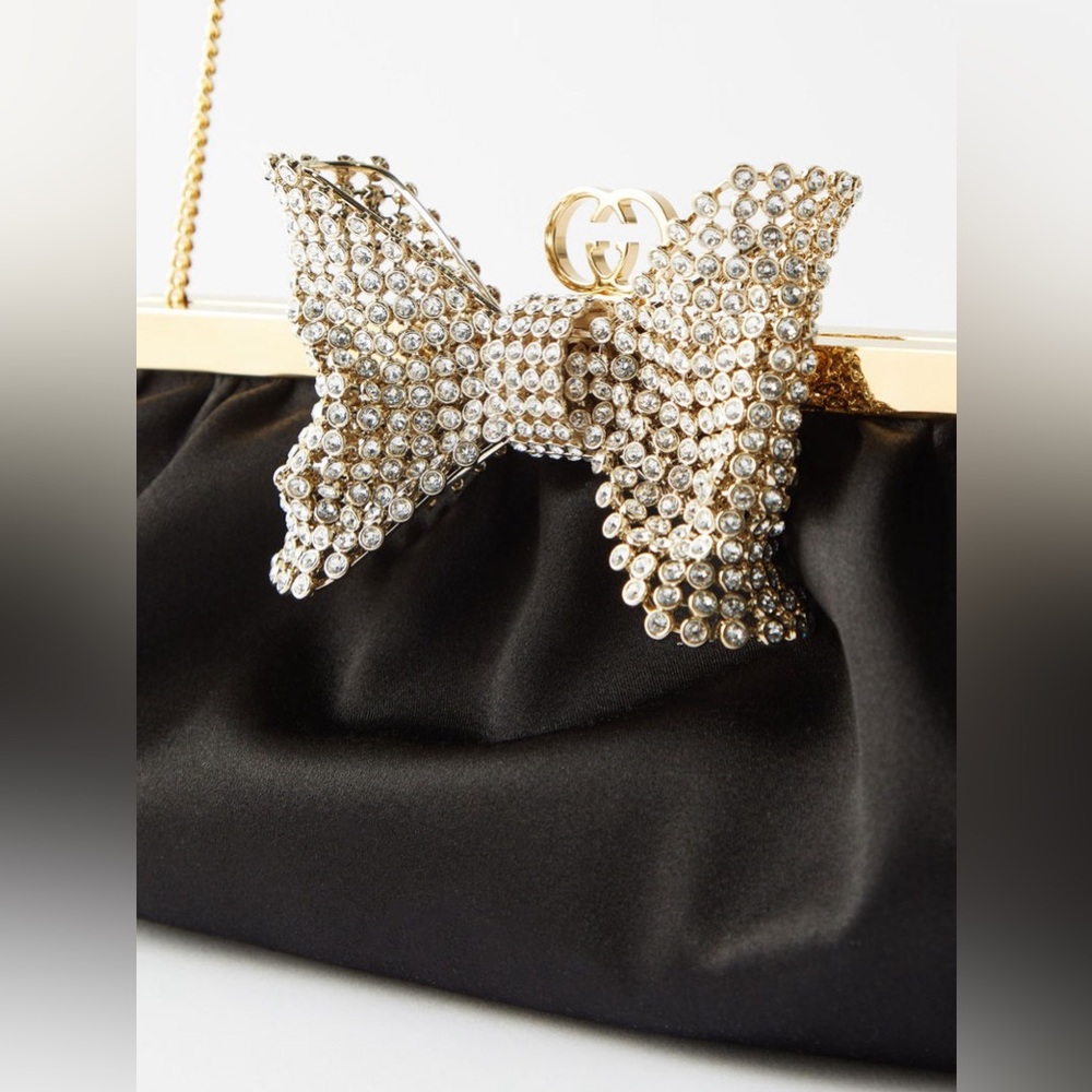 Stunning GUCCI Broadway Crystal-Embellished Bow Satin Clutch Bag😍 - Picture 4 of 7